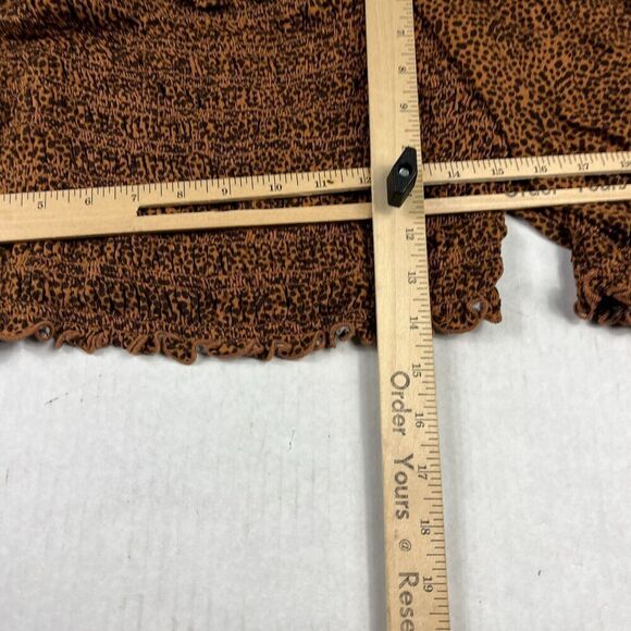 Urban Outfitters Smocked Cropped Top Animal Print Off The Shoulder Shirt LARGE - Picture 7 of 11